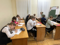 Ученики и преподаватели ДМШ № 1 г.  Пензы присоединились ко Всероссийской акции «Спасибо Героям», приуроченной ко Дню Героев Отечества.